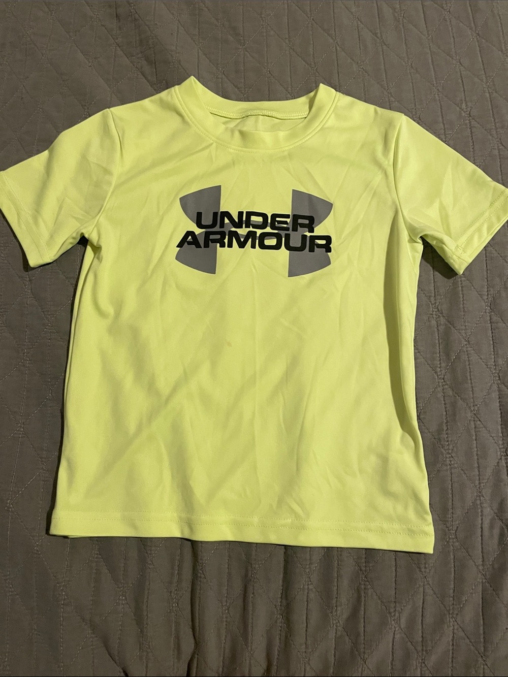 Under Armour Boys' Neon Yellow Short Sleeve Logo Tee